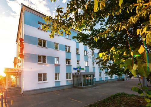 Aero Hotel