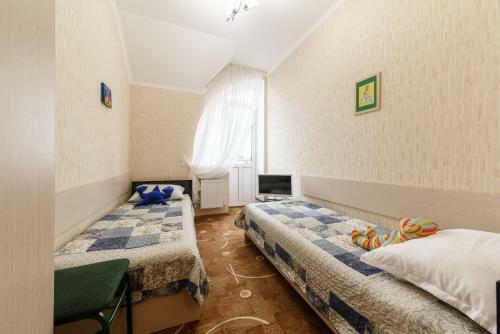 Hostal Chelsi Hotel