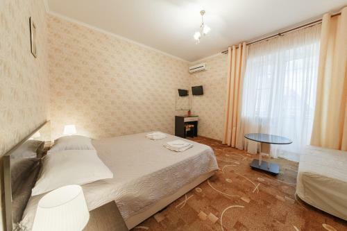 Hostal Chelsi Hotel