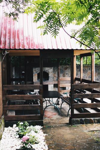 Lodge Volkov House