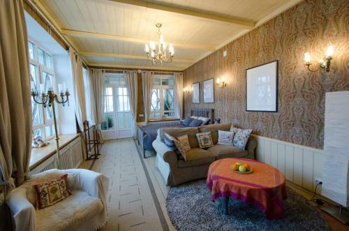 Hostal Russko-frantsuzsky Hotel Chastny Vizit