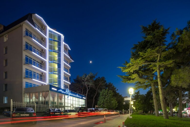 Brigantina Hotel