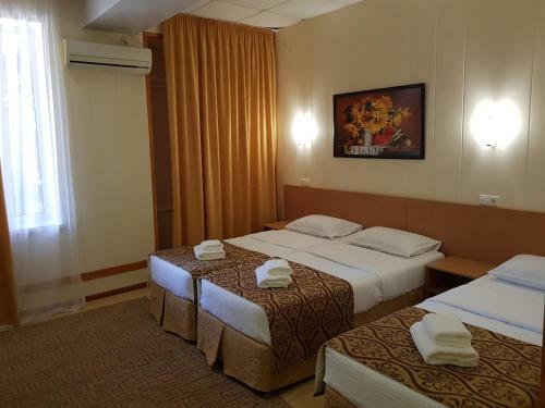 Aston Hotel Dzhemete