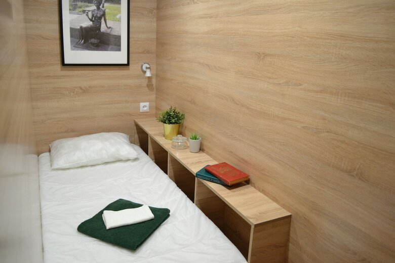 Albergue Box Hotel Valiano