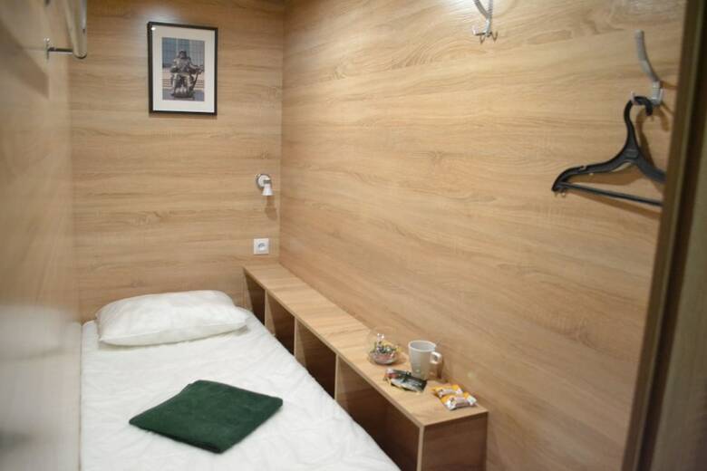 Albergue Box Hotel Valiano