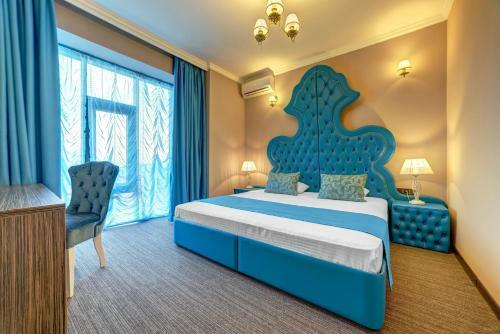 Hotel Marton Palace
