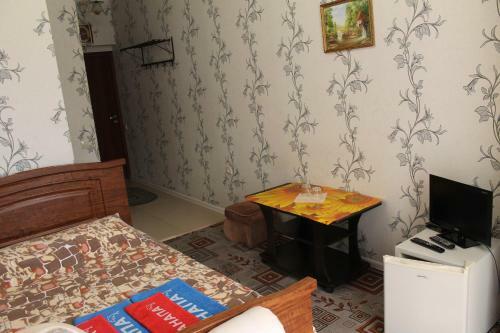 Hostal Delif Guest House