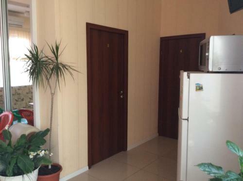 Hostal Delif Guest House