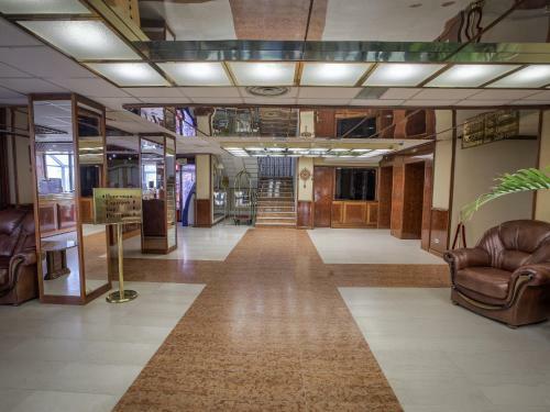 Tygyn Darkhan Hotel