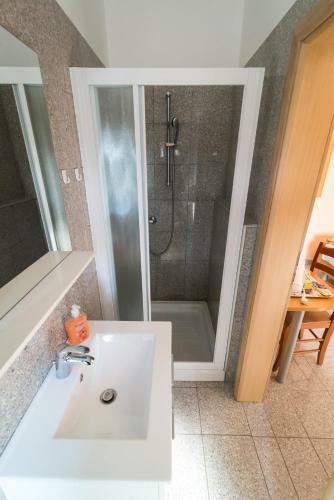 Rooms Hrpelje