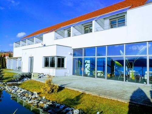 ?iker B&B Hotel