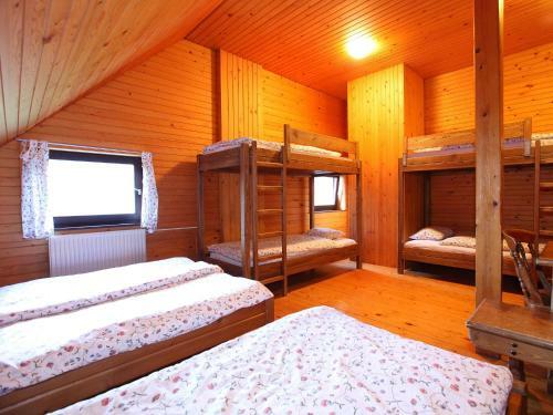 Hostal Planinska Ko?a Na Gozdu