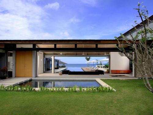 Sava Beach Villas