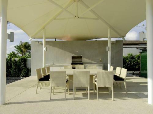 Sava Beach Villas