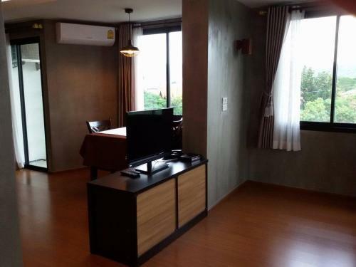 Hotel Narai Iyara Palace