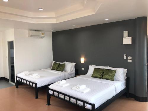 Hostal Khaohom House