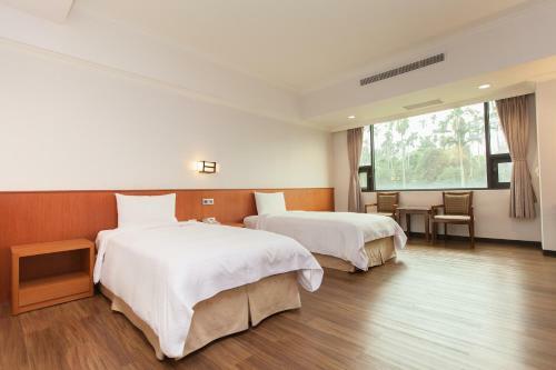 Posada F Hotel - Chiayi
