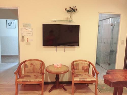 Hostal Tainan B&B Hall West Centra