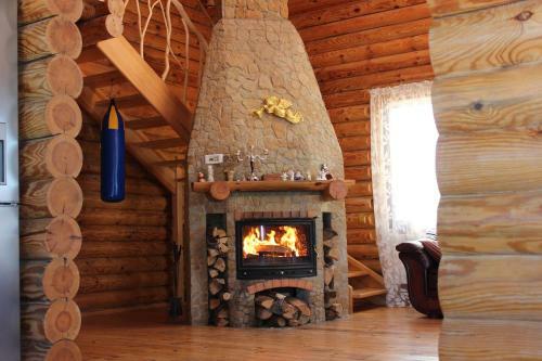 Log Cabin