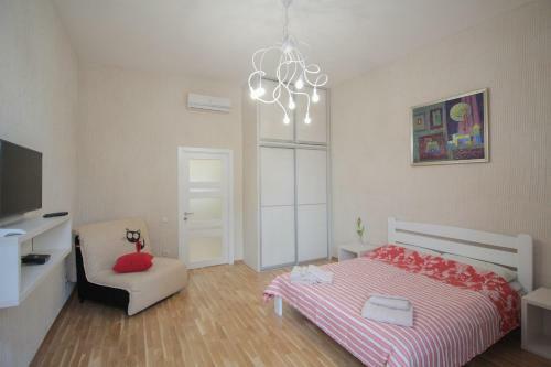 Cathedral Apartment