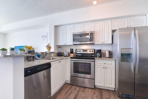 Modern Apartments At Sunny Isles Beach