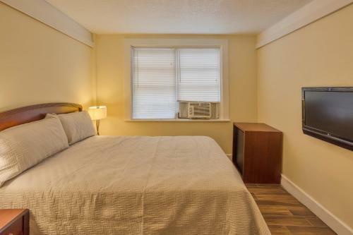 Hotel Palm Grove Inn