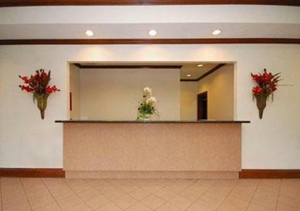 Hotel Baymont By Wyndham Harriman