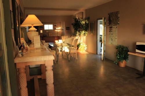 Lodge Delight's Hot Springs Resort
