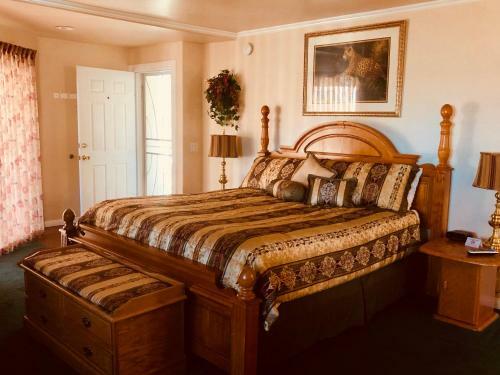 Giant Oaks Lodge