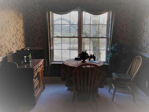 Bed & Breakfast Swan Song Inn