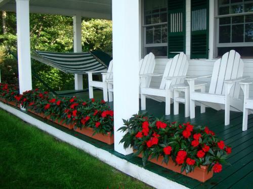 Maguire House Bed And Breakfast