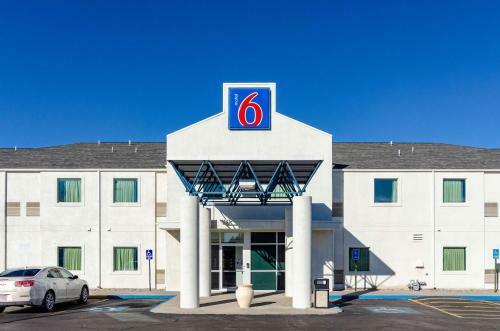 Hotel Motel 6 Wheatland