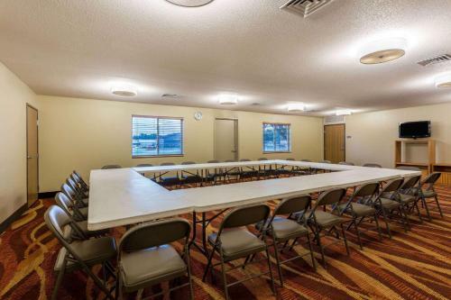 Hotel Americinn By Wyndham Boscobel