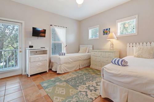 Santa Rosa Beach "daydreamin'" 229 Emerald Dunes Circle (House)