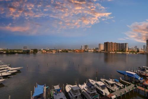 Aparthotel Intracoastal Yacht Club By Hosteeva