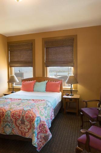 Hotel Cathlamet