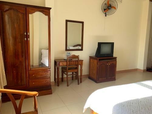 Oyo 1002 Champa Lang Co Hotel
