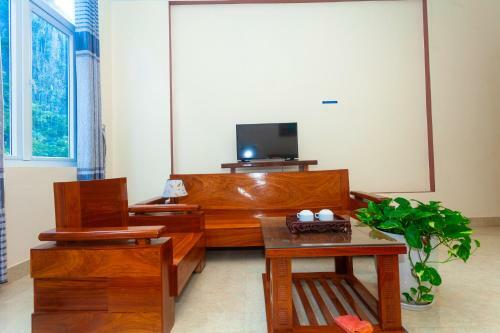 Song Toan Hotel