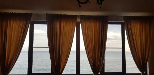 Astoria Premium Hotel