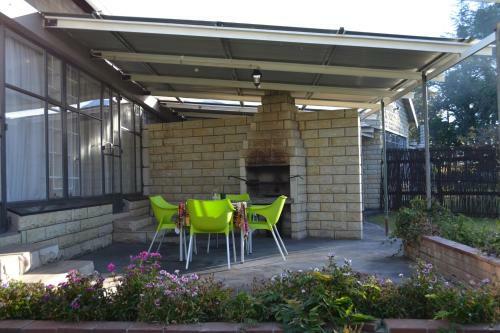Hostal Shumba Valley Guest Farm