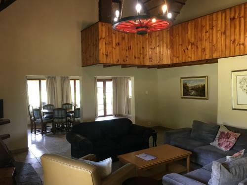 Hotel Dragon Peaks Mountain Resort