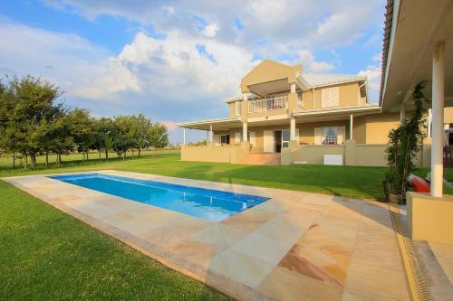 Villa Vaal Manor La Best Group