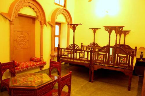 Hotel Ishwari Niwas Palace