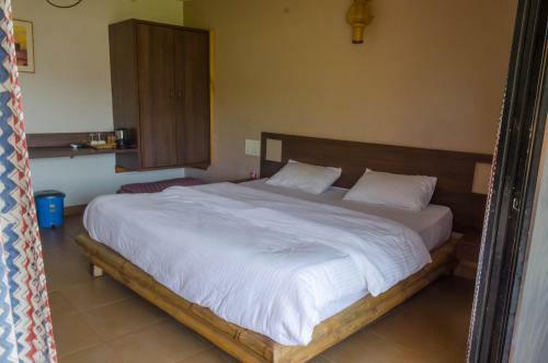Hostal Avanti Kalagram