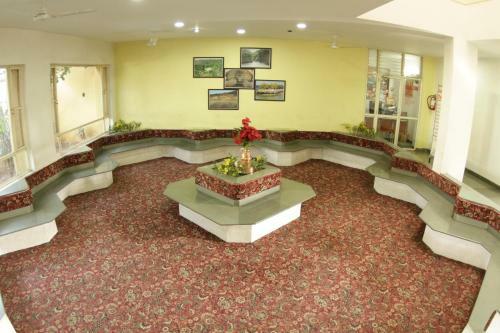 Panchavati Sinnar Motel