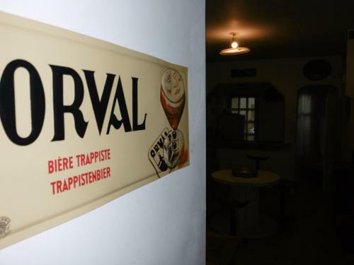 Hostal La Casa De Tounens