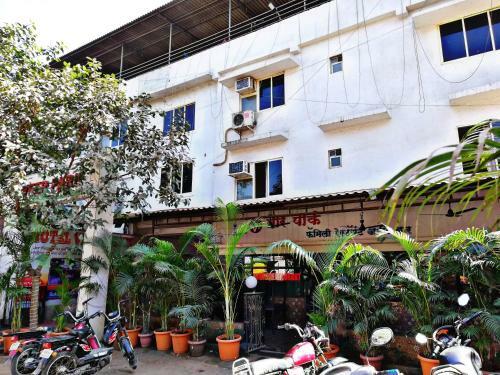 Hotel Veer Residency