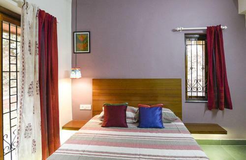 Relaxing Villa With Rustic Charm
