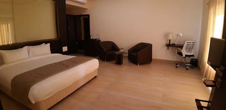 Hotel The Fern Residency Parbhani
