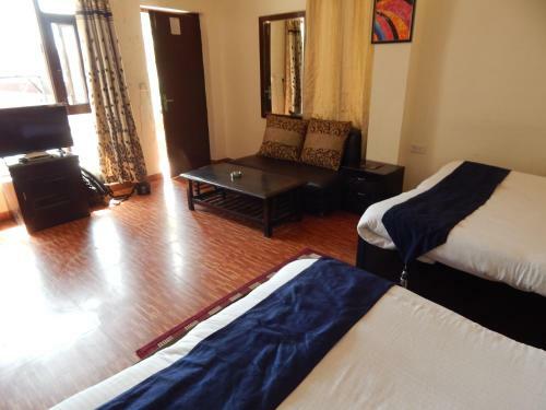 Hotel Dewdrop Classic Fall Resort
